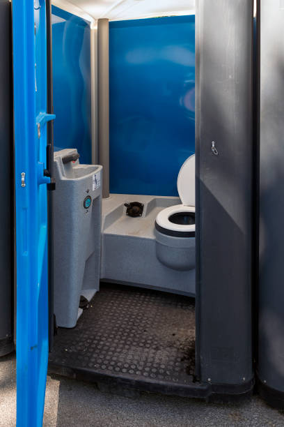 Best Porta potty delivery and setup  in Lake Park, IA