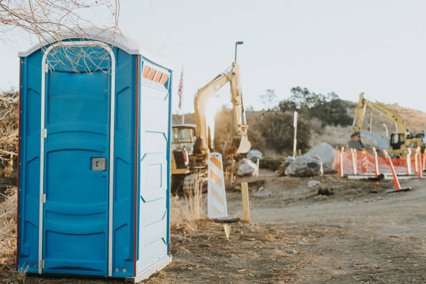 Best Portable toilet rental cost  in Lake Park, IA