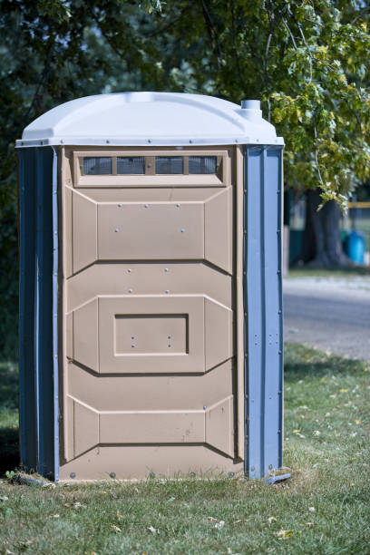 Portable Toilet Options We Offer in Lake Park, IA